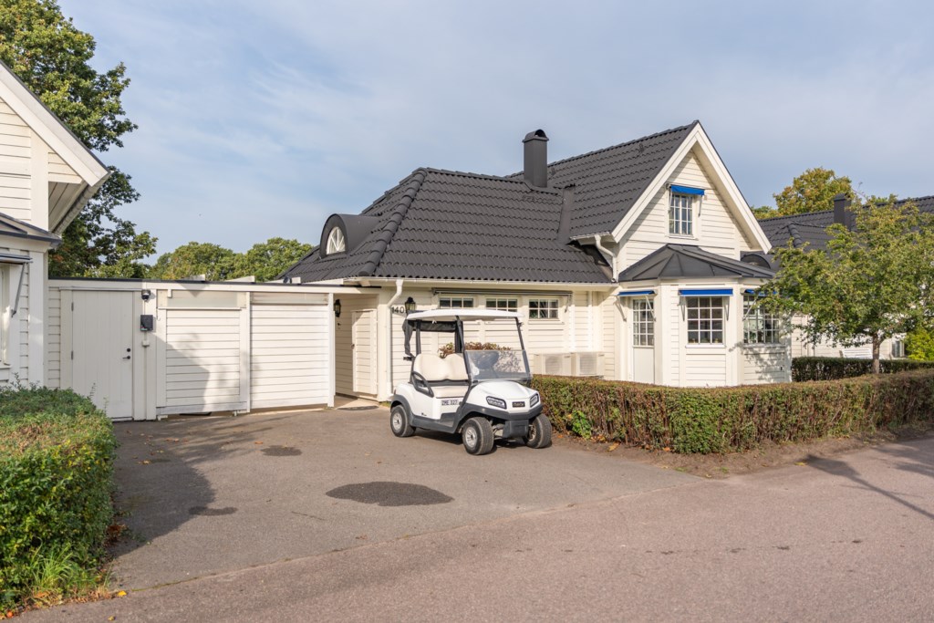 Golfbyvägen 140
